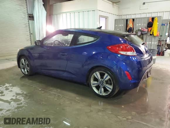 2017 Hyundai Veloster с VIN KMHTC6AD4HU323833, выставлен на аукционе Copart как лот 61636793 с пробегом 86 431 миль миль и . История ставок и продаж доступна на DreamBid. Изображение 2.