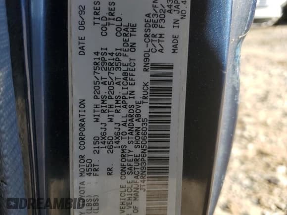 ✅ 1992 Toyota Pickup DLX • VIN: JT4RN93P6N5066035 • Лот: 86102924. Опубликован ранее на Copart с пробегом 165 311 миль. Бесплатный доступ к архиву аукционных продаж из США и подробный отчёт об истории автомобиля на DreamBid. Изображение 14.