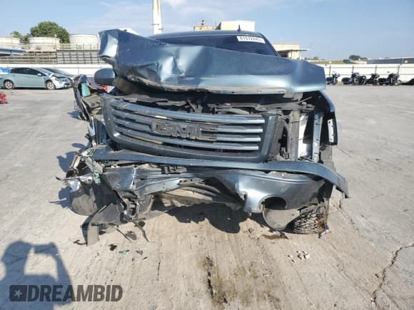 ✅ 2012 GMC Sierra 1500 SLE • VIN: 3GTP2VE72CG105909 • Лот: 81972245. Опубликован ранее на Copart с пробегом 202 483 миль. Бесплатный доступ к архиву аукционных продаж из США и подробный отчёт об истории автомобиля на DreamBid. Изображение 5.