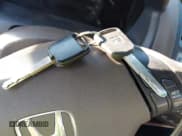 ✅ 2006 Honda Accord EX-L • VIN: 1HGCM56816A065603 • Lot: 43593162. Listed on IAAI with 204,615 mi. Free auction sales archive from the USA and detailed vehicle history report at DreamBid. Image 11.