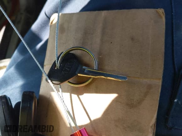 ✅ 1996 Jeep Cherokee Sport • VIN: 1J4FT68S0TL225719 • Lot: 42121351. Listed on IAAI with 237,602 mi. Free auction sales archive from the USA and detailed vehicle history report at DreamBid. Image 11.