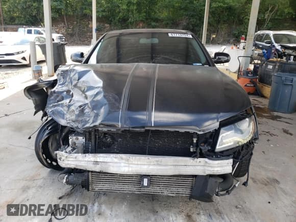 ✅ 2012 Audi A4 Premium Plus • VIN: WAUHFAFL3CA100713 • Лот: 44629825. Опубликован ранее на Copart с пробегом 171 220 миль. Бесплатный доступ к архиву аукционных продаж из США и подробный отчёт об истории автомобиля на DreamBid. Изображение 5.