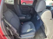 ✅ 2013 Chevrolet Traverse LT • VIN: 1GNKVGKD0DJ260019 • Lot: 65127335. Wystawiony na Copart z przebiegiem 152 518 mil. Bezpłatny archiwum sprzedaży aukcyjnych z USA i szczegółowy raport historii pojazdu na DreamBid. Zdjęcie 10.