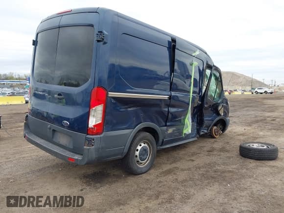 ✅ 2016 Ford Transit Cargo • VIN: 1FTYR1CM6GKA35458 • Лот: 42092963. Опубликован ранее на IAAI с пробегом 293 880 миль. Бесплатный доступ к архиву аукционных продаж из США и подробный отчёт об истории автомобиля на DreamBid. Изображение 4.