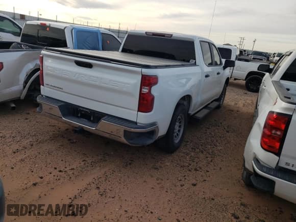 ✅ 2025 Chevrolet Silverado 1500 • VIN: 3GCUKAED6SG181603 • Лот: 45716915. Опубликован ранее на Copart с пробегом 2 147 миль. Бесплатный доступ к архиву аукционных продаж из США и подробный отчёт об истории автомобиля на DreamBid. Изображение 3.