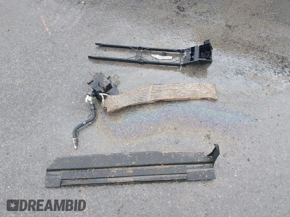 ✅ 2023 Ram ProMaster Window Van • VIN: 3C6LRVPG4PE589677 • Lot: 42310224. Wystawiony na IAAI z przebiegiem 39 043 mil. Bezpłatny archiwum sprzedaży aukcyjnych z USA i szczegółowy raport historii pojazdu na DreamBid. Zdjęcie 12.