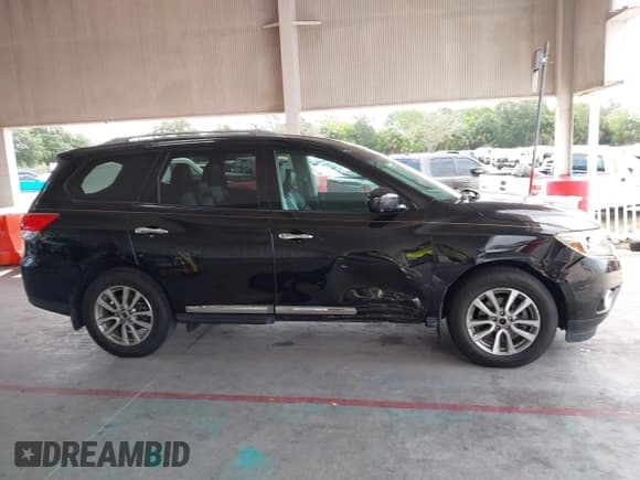 ✅ 2015 Nissan Pathfinder S • VIN: 5N1AR2MN6FC699035 • Lot: 42384345. Listed on IAAI with 101,345 mi. Free auction sales archive from the USA and detailed vehicle history report at DreamBid. Image 13.