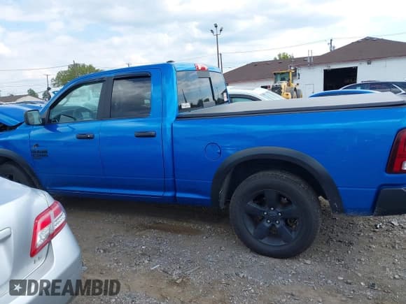 ✅ 2020 Ram 1500 Warlock • VIN: 1C6RR7GG9LS141545 • Lot: 43215255. Listed on IAAI with 93,069 mi. Free auction sales archive from the USA and detailed vehicle history report at DreamBid. Image 14.