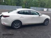 ✅ 2021 Mazda 3 S • VIN: JM1BPAAL3M1313269 • Лот: 42529926. Опубликован ранее на IAAI с пробегом 59 593 миль. Бесплатный доступ к архиву аукционных продаж из США и подробный отчёт об истории автомобиля на DreamBid. Изображение 14.