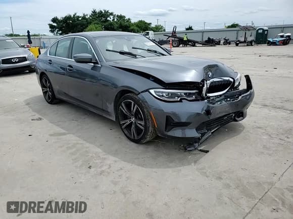 ✅ 2022 BMW 3 Series 330i • VIN: 3MW5R1J06N8C48697 • Лот: 56307625. Опубликован ранее на Copart с пробегом 38 241 миль. Бесплатный доступ к архиву аукционных продаж из США и подробный отчёт об истории автомобиля на DreamBid. Изображение 13.