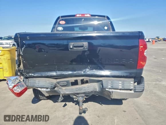 ✅ 2016 Toyota Tundra SR5 • VIN: 5TFEM5F15GX104721 • Лот: 91443745. Опубликован ранее на Copart с пробегом 141 063 миль. Бесплатный доступ к архиву аукционных продаж из США и подробный отчёт об истории автомобиля на DreamBid. Изображение 6.