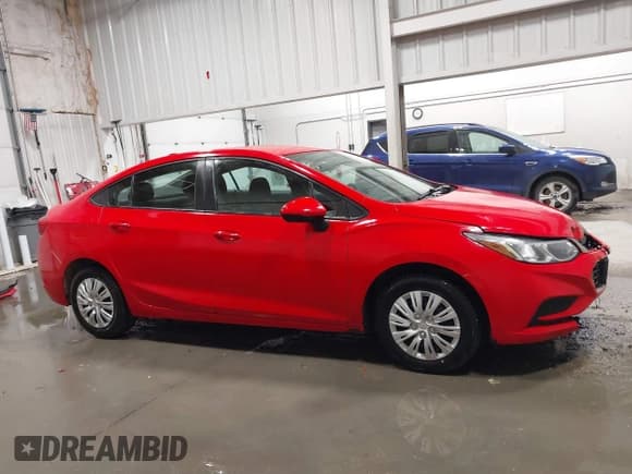 ✅ 2017 Chevrolet Cruze LS • VIN: 1G1BC5SM1H7277815 • Lot: 41968516. Listed on IAAI with 107,875 mi. Free auction sales archive from the USA and detailed vehicle history report at DreamBid. Image 14.