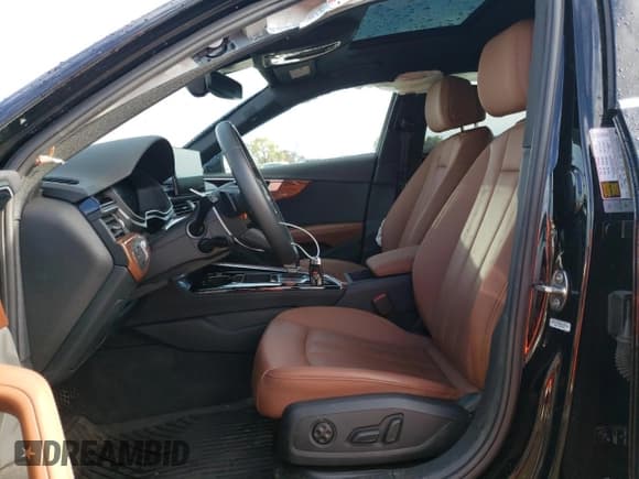 ✅ 2020 Audi allroad A4 Prestige • VIN: WA19NAF43LA037884 • Lot: 42442233. Listed on Copart with 17,498 mi. Free auction sales archive from the USA and detailed vehicle history report at DreamBid. Image 7.