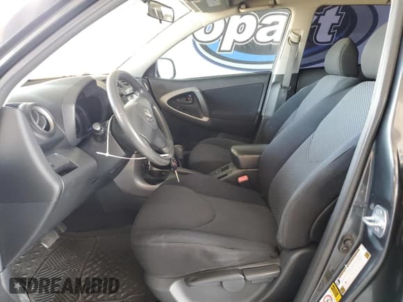 ✅ 2008 Toyota RAV4 Sport • VIN: JTMZD32V486055078 • Лот: 59717655. Опубликован ранее на Copart с пробегом 176 893 миль. Бесплатный доступ к архиву аукционных продаж из США и подробный отчёт об истории автомобиля на DreamBid. Изображение 7.