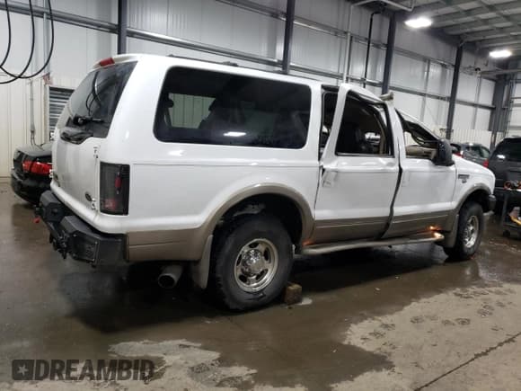✅ 2005 Ford Excursion Eddie Bauer • VIN: 1FMSU45P65ED46098 • Lot: 78502744. Wystawiony na Copart z przebiegiem 219 386 mil. Bezpłatny archiwum sprzedaży aukcyjnych z USA i szczegółowy raport historii pojazdu na DreamBid. Zdjęcie 3.