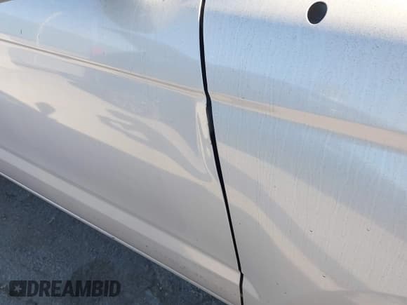 ✅ 1999 Toyota 4Runner SR5 • VIN: JT3GN86RXX0111626 • Лот: 43898360. Опубликован ранее на IAAI с пробегом 280 262 миль. Бесплатный доступ к архиву аукционных продаж из США и подробный отчёт об истории автомобиля на DreamBid. Изображение 6.