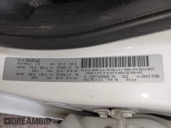 2019 Ram 1500 Limited z VIN 1C6SRFPT2KN508369, wystawiony jako IAAI lot #42187146 z przebiegiem 80 498 mil mil oraz . Historia ofert i sprzedaży dostępna na DreamBid. Obrazek 9.