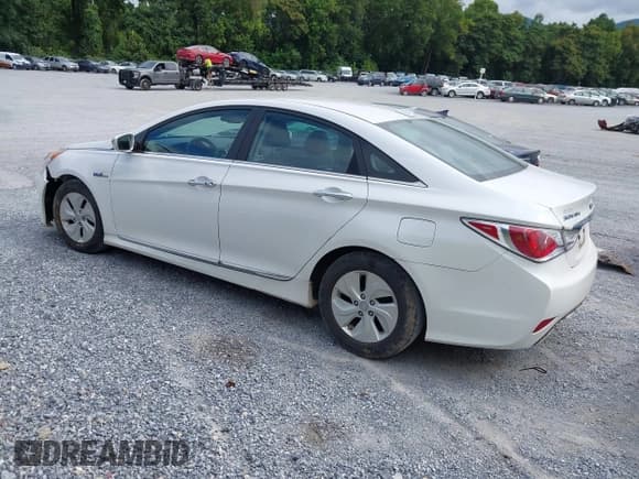 ✅ 2013 Hyundai Sonata Limited • VIN: KMHEC4A43DA087877 • Лот: 42948654. Опубликован ранее на IAAI с пробегом 161 698 миль. Бесплатный доступ к архиву аукционных продаж из США и подробный отчёт об истории автомобиля на DreamBid. Изображение 3.