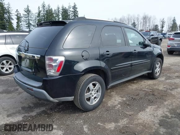 ✅ 2005 Chevrolet Equinox LS • VIN: 2CNDL13F456184822 • Лот: 41773966. Опубликован ранее на IAAI с пробегом 175 920 миль. Бесплатный доступ к архиву аукционных продаж из США и подробный отчёт об истории автомобиля на DreamBid. Изображение 4.