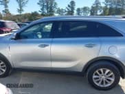 ✅ 2017 Kia Sorento LX • VIN: 5XYPG4A39HG272840 • Лот: 43432407. Опубликован ранее на IAAI с пробегом 93 384 миль. Бесплатный доступ к архиву аукционных продаж из США и подробный отчёт об истории автомобиля на DreamBid. Изображение 15.