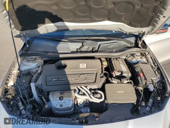 ✅ 2015 Mercedes-Benz CLA 45 AMG • VIN: WDDSJ5CB5FN212653 • Lot: 63155035. Listed on Copart with 65,174 mi. Free auction sales archive from the USA and detailed vehicle history report at DreamBid. Image 11.