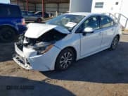 ✅ 2022 Toyota Corolla Hybrid LE • VIN: JTDEAMDE9N3005400 • Lot: 43584787. Wystawiony na IAAI z przebiegiem 58 525 mil. Bezpłatny archiwum sprzedaży aukcyjnych z USA i szczegółowy raport historii pojazdu na DreamBid. Zdjęcie 2.