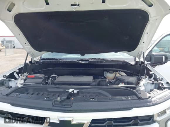 ✅ 2022 Chevrolet Silverado 1500 RST • VIN: 3GCUDEED4NG557379 • Lot: 43518325. Listed on IAAI with 55,375 mi. Free auction sales archive from the USA and detailed vehicle history report at DreamBid. Image 10.