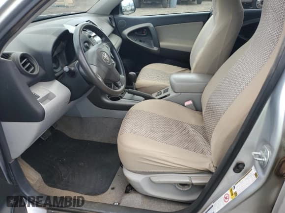 ✅ 2010 Toyota RAV4 • VIN: JTMZF4DV1A5025917 • Лот: 81991755. Опубликован ранее на Copart с пробегом Не указан. Бесплатный доступ к архиву аукционных продаж из США и подробный отчёт об истории автомобиля на DreamBid. Изображение 7.