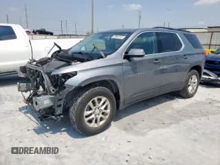 ✅ 2020 Chevrolet Traverse LT • VIN: 1GNEVHKWXLJ324537 • Lot: 69967515. Wystawiony na Copart z przebiegiem 62 827 mil. Bezpłatny archiwum sprzedaży aukcyjnych z USA i szczegółowy raport historii pojazdu na DreamBid. Zdjęcie 1.