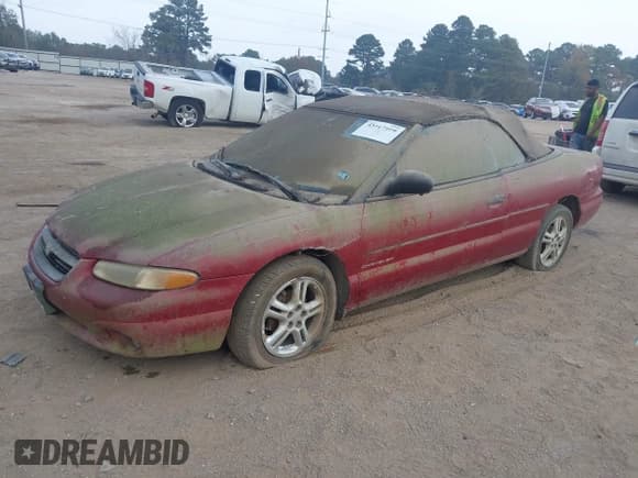 ✅ 1997 Chrysler Sebring JX • VIN: 3C3EL45H4VT558144 • Lot: 43717999. Wystawiony na IAAI z przebiegiem 195 660 mil. Bezpłatny archiwum sprzedaży aukcyjnych z USA i szczegółowy raport historii pojazdu na DreamBid. Zdjęcie 2.