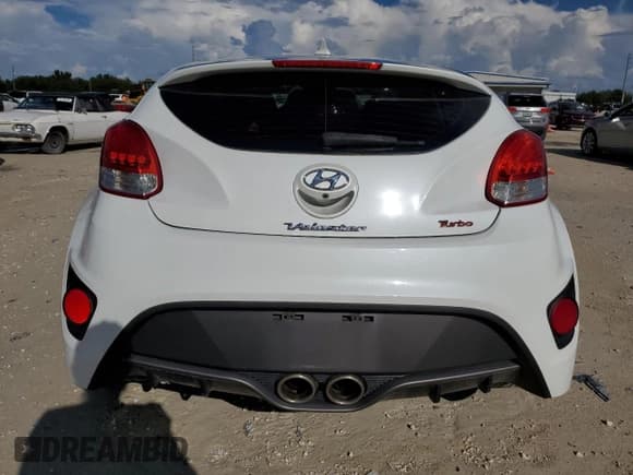 ✅ 2016 Hyundai Veloster Turbo • VIN: KMHTC6AE5GU268266 • Lot: 74069094. Wystawiony na Copart z przebiegiem 54 687 mil. Bezpłatny archiwum sprzedaży aukcyjnych z USA i szczegółowy raport historii pojazdu na DreamBid. Zdjęcie 6.