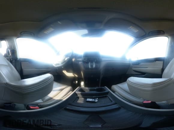 ✅ 2018 Honda Odyssey Touring • VIN: 5FNRL6H85JB044090 • Lot: 43648114. Wystawiony na IAAI z przebiegiem 153 287 mil. Bezpłatny archiwum sprzedaży aukcyjnych z USA i szczegółowy raport historii pojazdu na DreamBid. Zdjęcie 18.