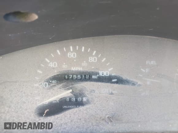 ✅ 1995 Nissan Sentra E • VIN: 1N4AB41D8SC721715 • Lot: 42918370. Wystawiony na IAAI z przebiegiem 175 519 mil. Bezpłatny archiwum sprzedaży aukcyjnych z USA i szczegółowy raport historii pojazdu na DreamBid. Zdjęcie 7.