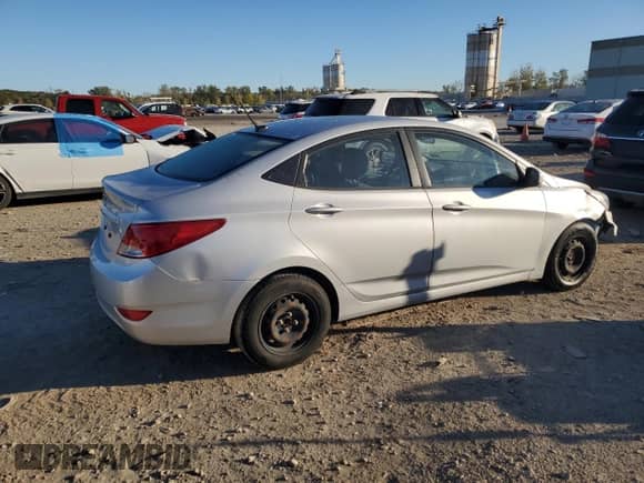 2016 Hyundai Accent SE с VIN KMHCT4AE9GU948367, выставлен на аукционе Copart как лот 89508935 с пробегом 135 919 миль миль и Чистый • Clean title. История ставок и продаж доступна на DreamBid. Изображение 3.