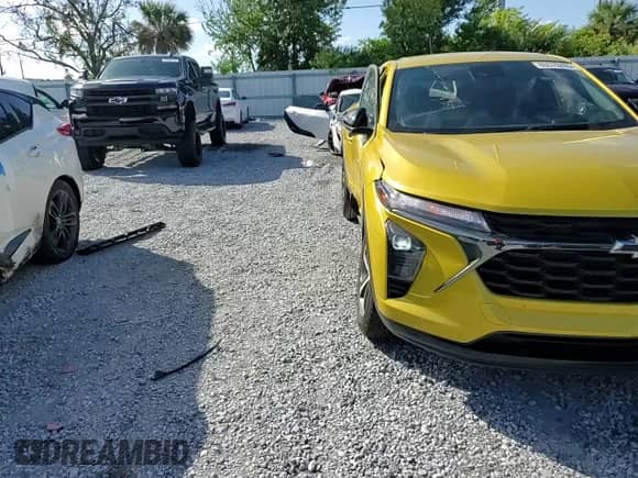 2024 Chevrolet Trax 1RS с VIN KL77LGE29RC163974, выставлен на аукционе Copart как лот 85570285 с пробегом 11 942 миль миль и Списание • Salvage title. История ставок и продаж доступна на DreamBid. Изображение 14.