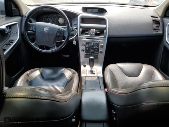 ✅ 2010 Volvo XC60 3.2L • VIN: YV4982DZ5A2078992 • Lot: 61175755. Listed on Copart with 170,665 mi. Free auction sales archive from the USA and detailed vehicle history report at DreamBid. Image 8.