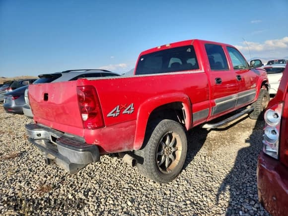 ✅ 2003 Chevrolet Silverado 2500HD LS • VIN: 1GCHK23133F248466 • Lot: 85542605. Listed on Copart with 357,980 mi. Free auction sales archive from the USA and detailed vehicle history report at DreamBid. Image 3.