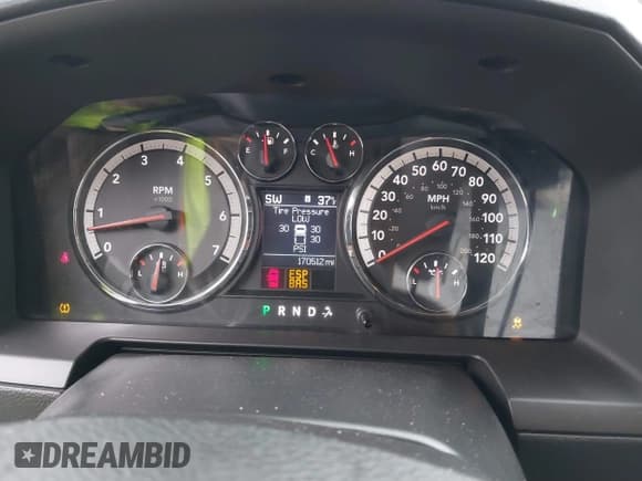 ✅ 2010 Dodge 1500 TRX • VIN: 1D7RV1GT3AS243814 • Lot: 41650041. Wystawiony na IAAI z przebiegiem 170 512 mil. Bezpłatny archiwum sprzedaży aukcyjnych z USA i szczegółowy raport historii pojazdu na DreamBid. Zdjęcie 7.