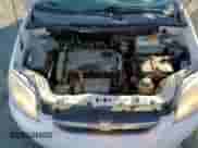 2010 Chevrolet Aveo 1LT z VIN KL1TD5DE6AB101335, wystawiony jako Copart lot #83634594 z przebiegiem 118 386 mil mil oraz Szkoda całkowita • Salvage title. Historia ofert i sprzedaży dostępna na DreamBid. Obrazek 13.