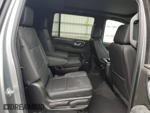 2024 Chevrolet Suburban Z71 z VIN 1GNSKDKD0RR196015, wystawiony jako Copart lot #81410475 z przebiegiem 16 358 mil mil oraz Szkoda całkowita • Salvage title. Historia ofert i sprzedaży dostępna na DreamBid. Obrazek 11.