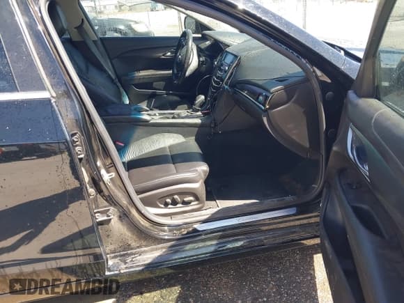 ✅ 2014 Cadillac ATS Standard RWD • VIN: 1G6AA5RA0E0155636 • Lot: 41770208. Wystawiony na IAAI z przebiegiem 116 864 mil. Bezpłatny archiwum sprzedaży aukcyjnych z USA i szczegółowy raport historii pojazdu na DreamBid. Zdjęcie 5.