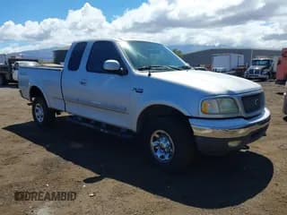 ✅ 2003 Ford F-150 XL • VIN: 1FTPX18L63NA67403 • Лот: 43306292. Опубликован ранее на IAAI с пробегом 143 013 миль. Бесплатный доступ к архиву аукционных продаж из США и подробный отчёт об истории автомобиля на DreamBid. Изображение 1.
