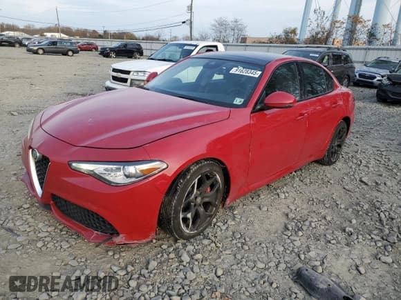 ✅ 2020 Alfa Romeo Giulia Sport • VIN: ZARFANAN2L7626438 • Lot: 91628345. Listed on Copart with 16,289 mi. Free auction sales archive from the USA and detailed vehicle history report at DreamBid. Image 1.