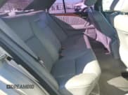 ✅ 1998 Mercedes-Benz E • VIN: WDBJF82FXWX002582 • Lot: 89201335. Wystawiony na Copart z przebiegiem 157 069 mil. Bezpłatny archiwum sprzedaży aukcyjnych z USA i szczegółowy raport historii pojazdu na DreamBid. Zdjęcie 10.