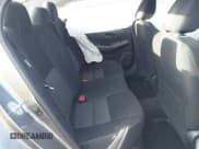 ✅ 2024 Nissan Sentra SV • VIN: 3N1AB8CV4RY363962 • Lot: 43620761. Wystawiony na IAAI z przebiegiem 49 314 mil. Bezpłatny archiwum sprzedaży aukcyjnych z USA i szczegółowy raport historii pojazdu na DreamBid. Zdjęcie 8.