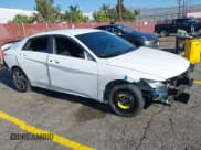 ✅ 2025 Hyundai Elantra SEL Sport • VIN: KMHLM4DG8SU868562 • Lot: 43215752. Listed on IAAI with 6,517 mi. Free auction sales archive from the USA and detailed vehicle history report at DreamBid. Image 1.