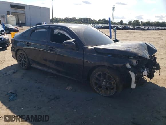 ✅ 2022 Honda Civic Si • VIN: 2HGFE1E58NH472358 • Lot: 69617835. Wystawiony na Copart z przebiegiem Nie podano. Bezpłatny archiwum sprzedaży aukcyjnych z USA i szczegółowy raport historii pojazdu na DreamBid. Zdjęcie 4.