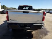 ✅ 2022 Chevrolet Silverado 2500HD Custom • VIN: 1GC5YMEY8NF311748 • Lot: 80780665. Wystawiony na Copart z przebiegiem Nie podano. Bezpłatny archiwum sprzedaży aukcyjnych z USA i szczegółowy raport historii pojazdu na DreamBid. Zdjęcie 6.