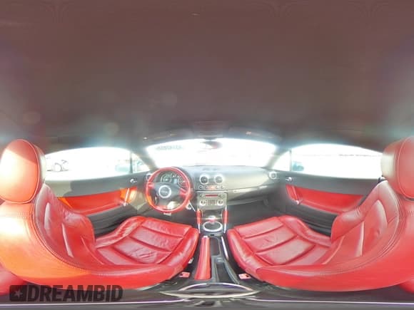 ✅ 2002 Audi TT ALMS Edition • VIN: TRUWT28N921024880 • Lot: 43742855. Wystawiony na Copart z przebiegiem 111 329 mil. Bezpłatny archiwum sprzedaży aukcyjnych z USA i szczegółowy raport historii pojazdu na DreamBid. Zdjęcie 12.