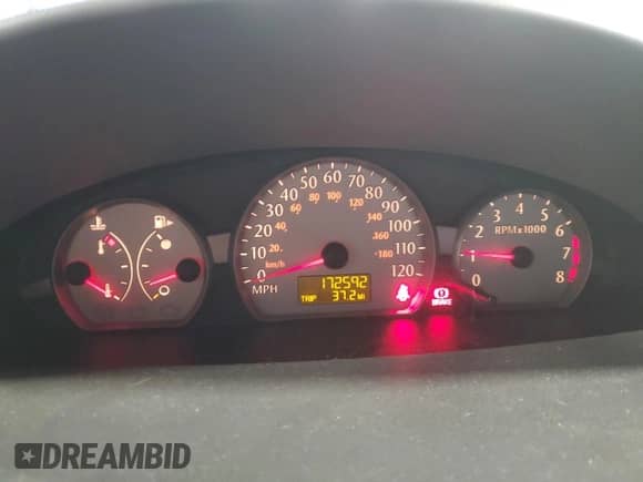 2004 Saturn ION ION 3 with VIN 1G8AK52F84Z110982, listed as a Copart auction lot 88958935 with 172,592 mi miles and Salvage title. Bid and sale history available at DreamBid. Image 9.